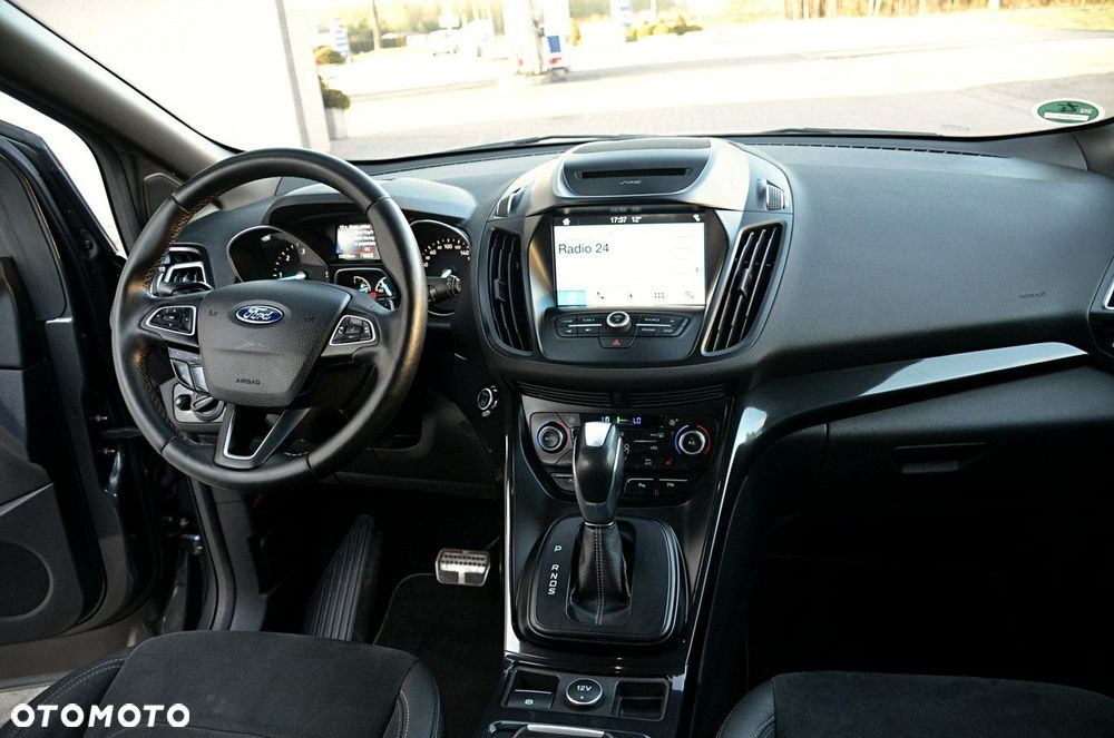 Ford Kuga - 19