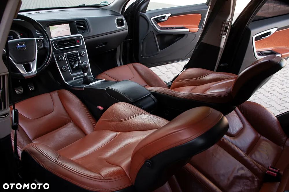Volvo S60 D4 Summum - 30
