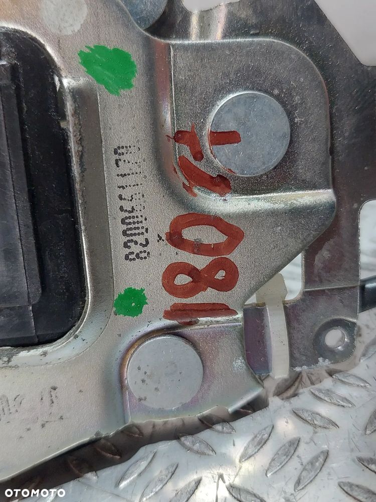 ZAMEK DRZWI TYLNY TYLNYCH PRAWYCH RENAULT MASTER III 3 R2019 NR 8200661170 - 2