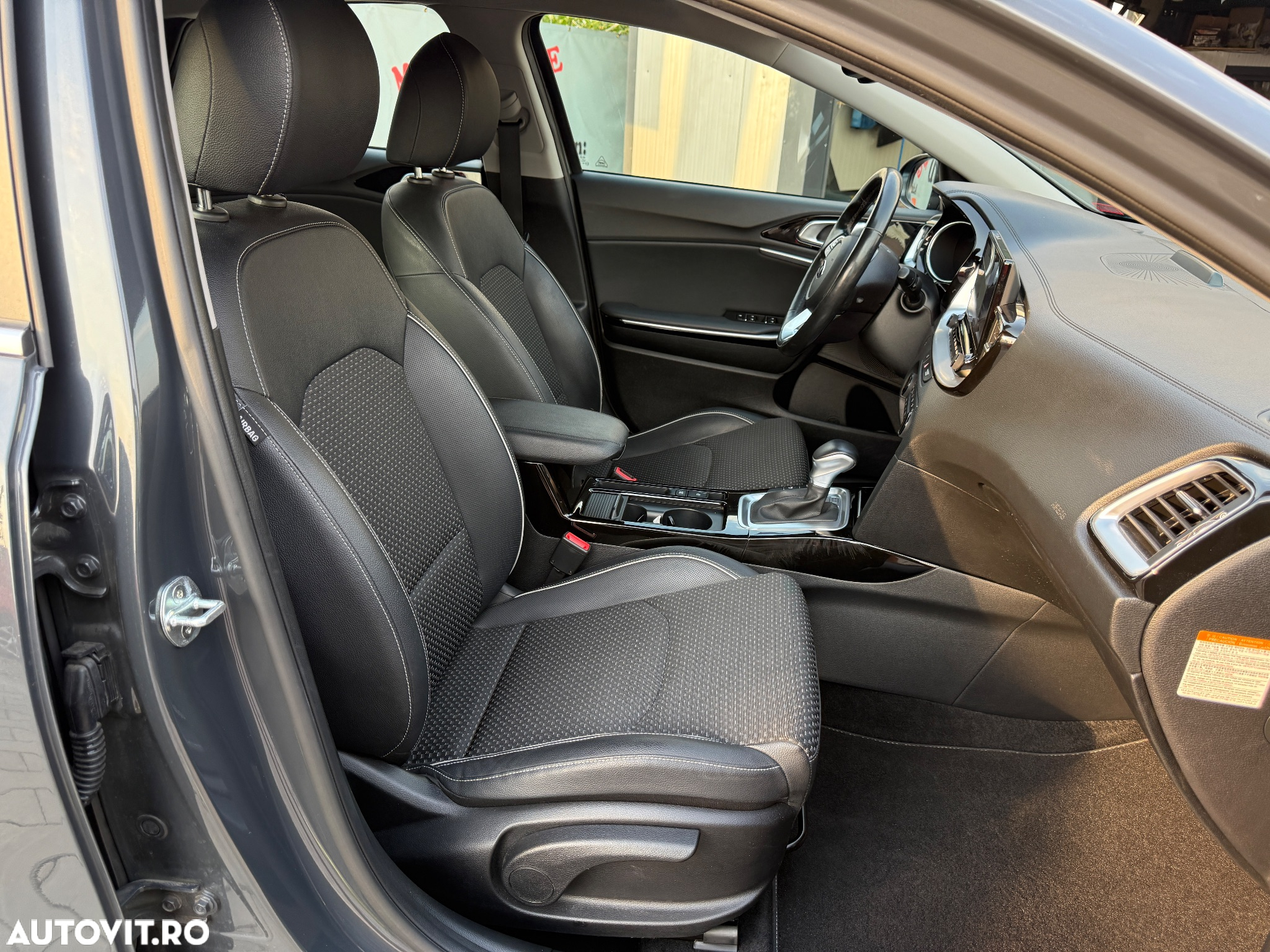 Kia XCeed 1.6 GDI DCT6 OPF Plug-in-Hybrid VISION - 6