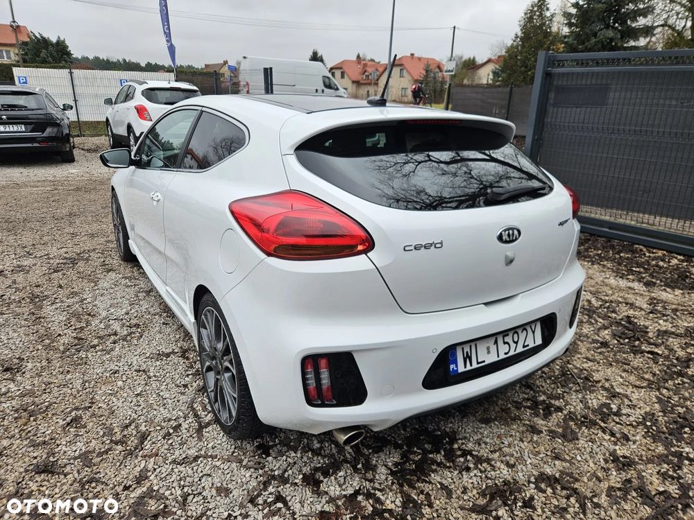 Kia ProCeed 1.6 T-GDI GT-Track - 6
