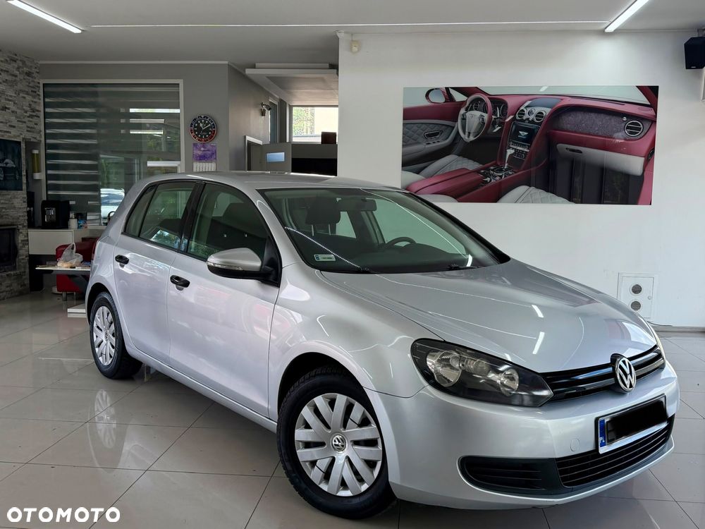 Volkswagen Golf - 2