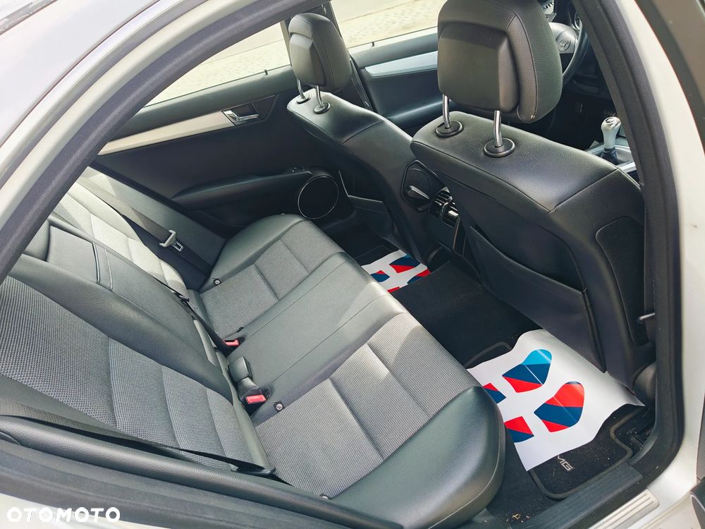 Mercedes-Benz Klasa A 200 CDI Avantgarde Polar Star - 18