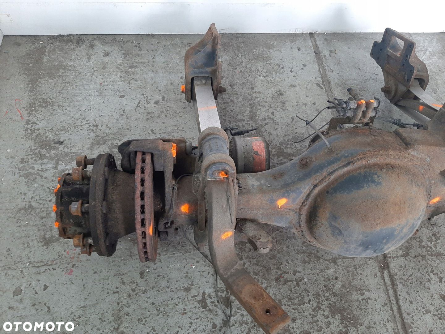 IVECO EUROCARGO EURO 5 5.9L 08R MOST TYL KPL 1/342 MERITOR 1/342 - 2