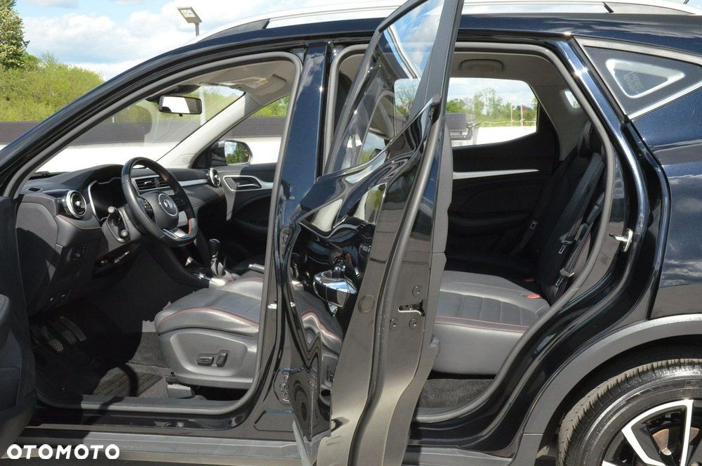 MG ZS 1.5 VTi-Tech Exclusive - 36