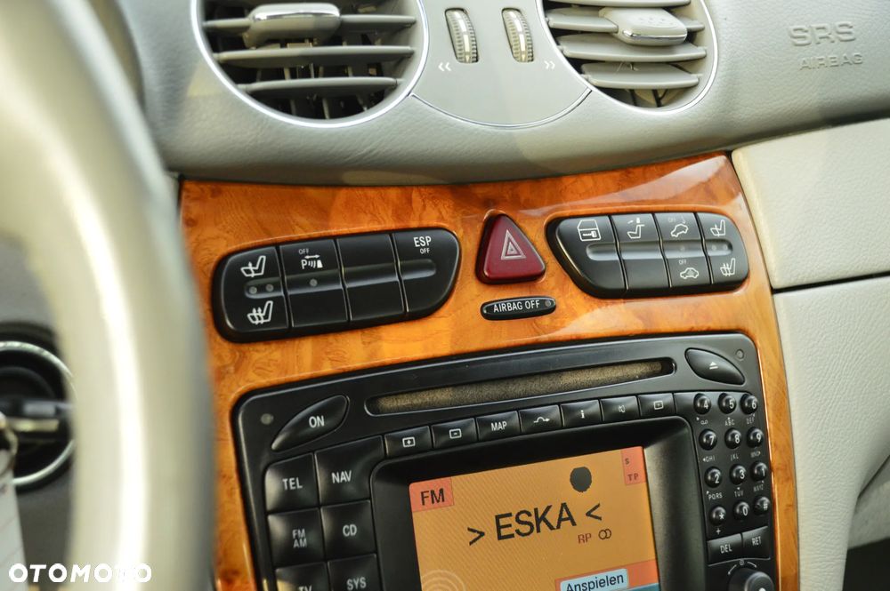 Mercedes-Benz CLK 320 Elegance - 19