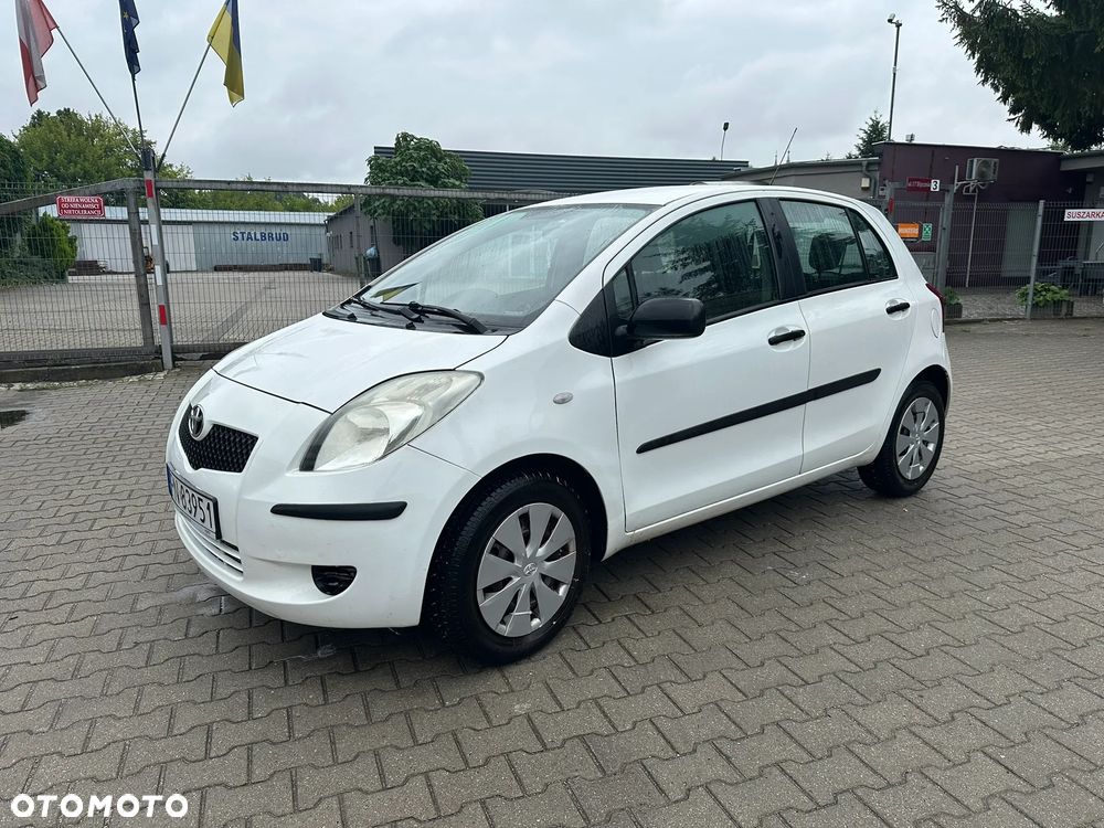 Toyota Yaris 1.0 Terra - 1