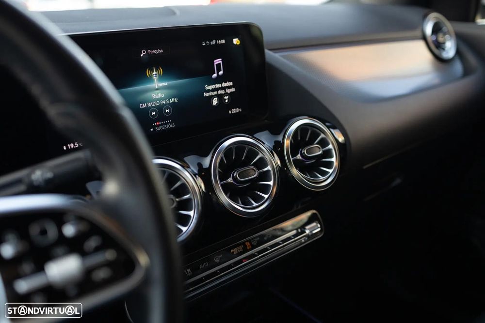 Mercedes-Benz GLA 250 e 8G-DCT Progressive - 16