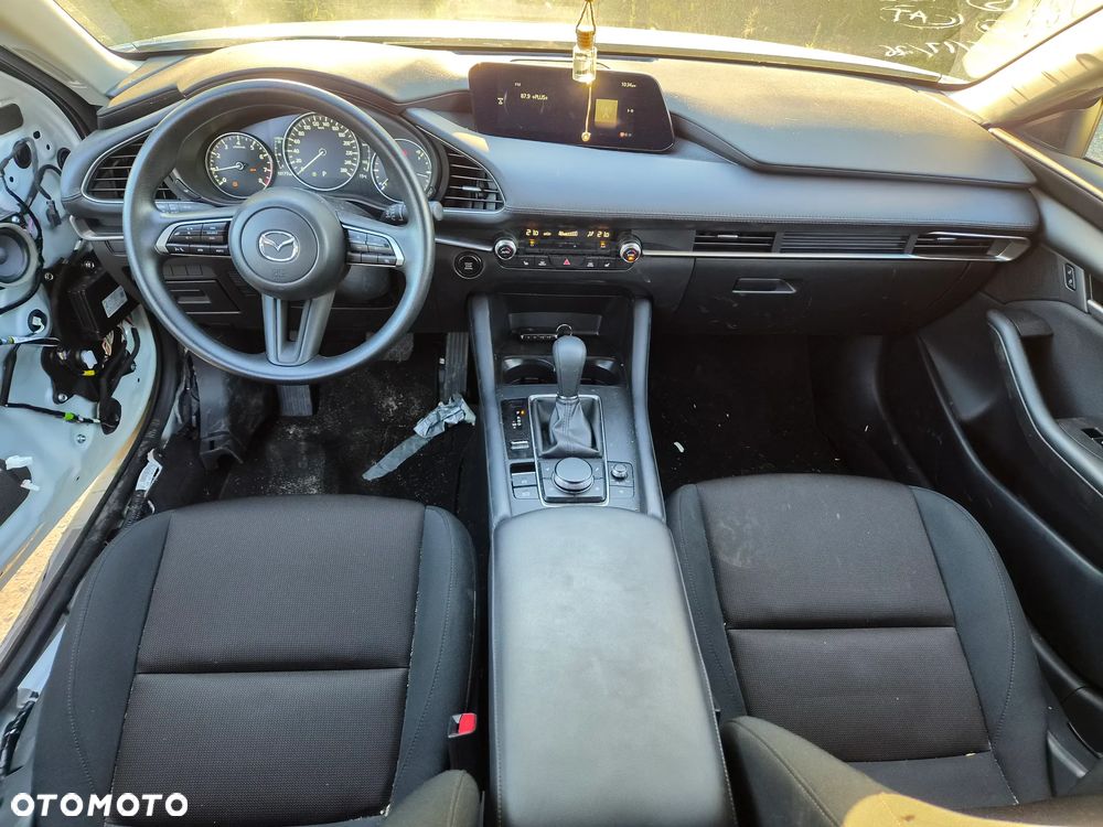 Mazda 3 - 18