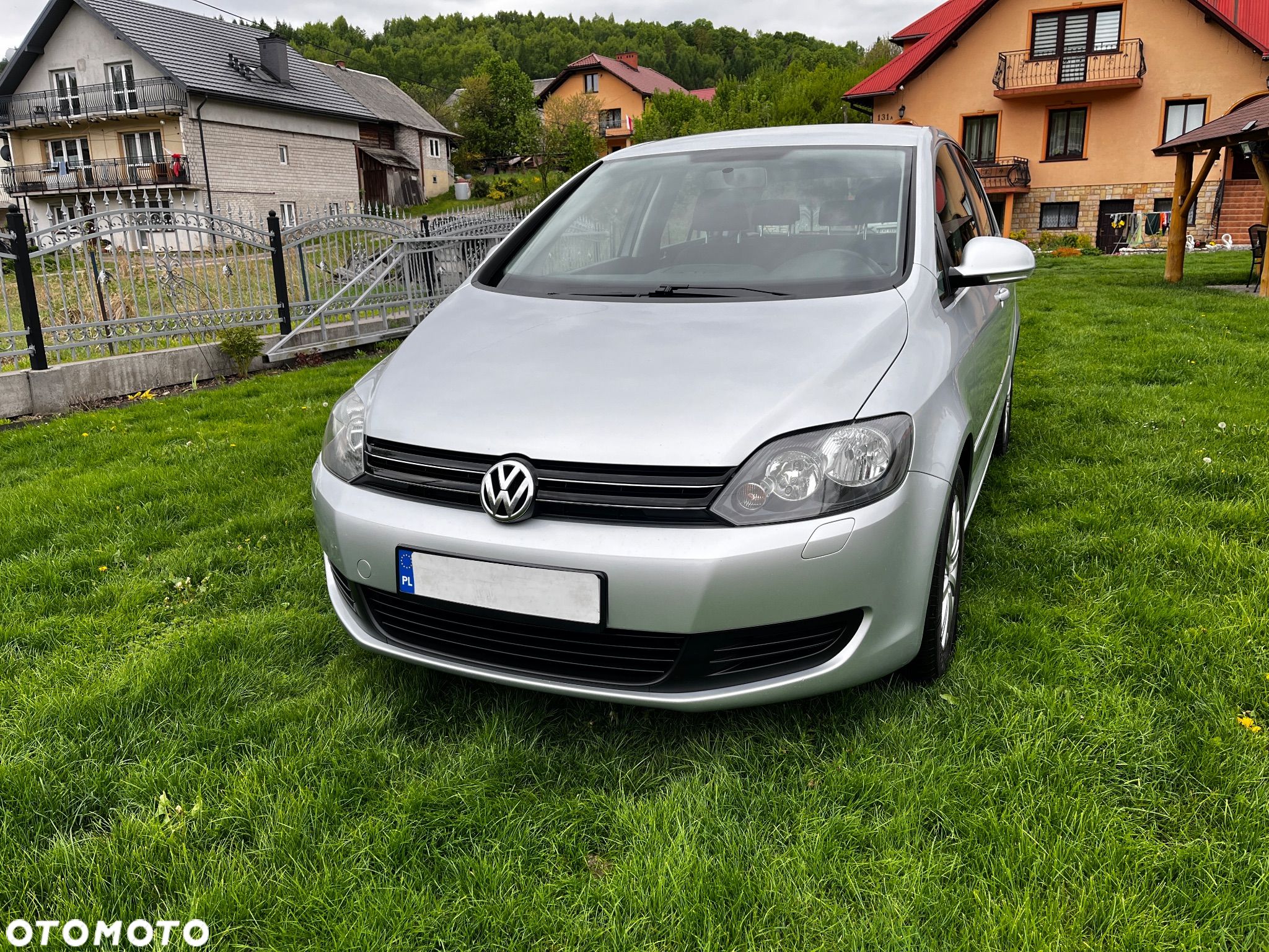 Volkswagen Golf Plus 1.6 TDI BlueMot Comfortline - 1