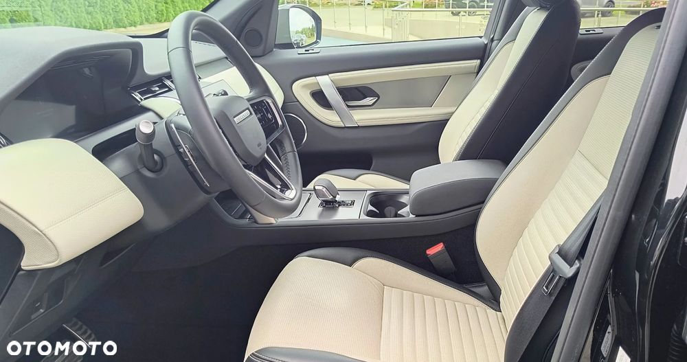 Land Rover Discovery Sport - 10