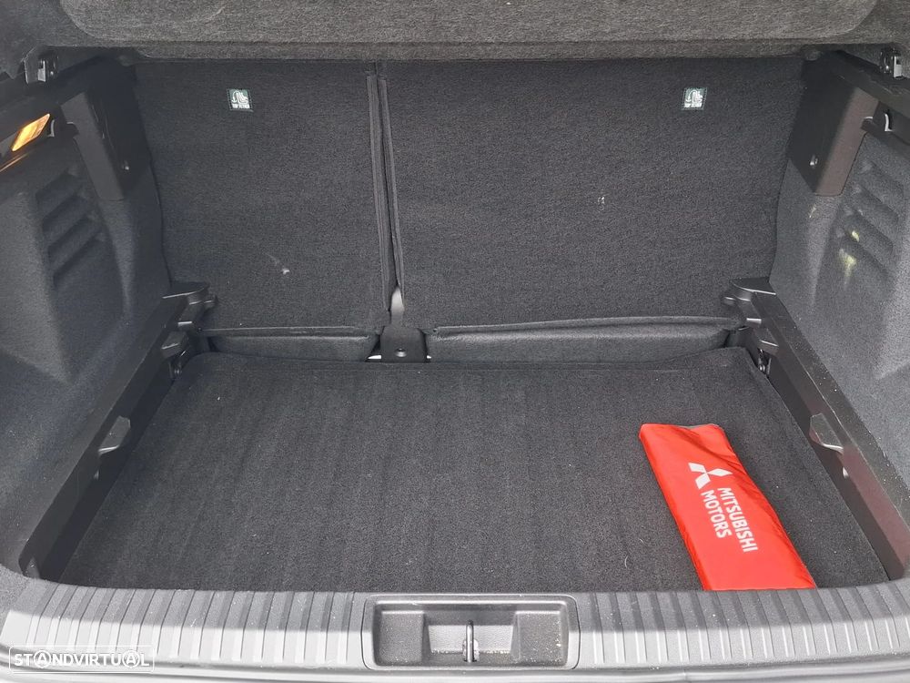 Mitsubishi Grandis 1.3 DI-T Intense - 18