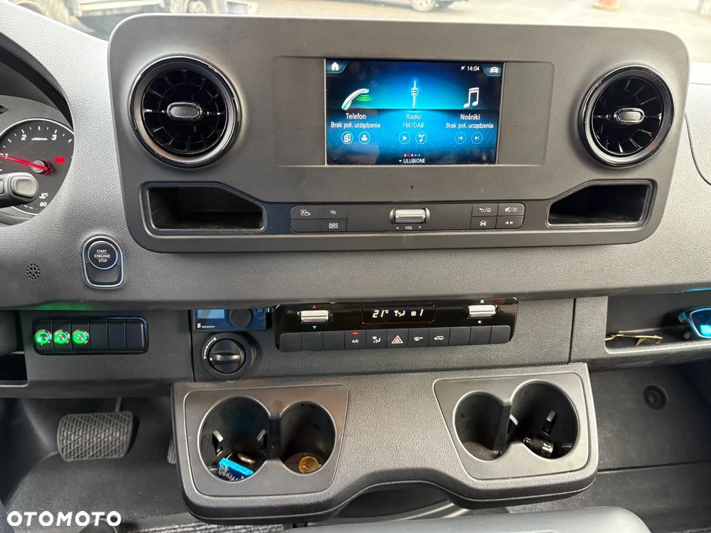 Mercedes-Benz Sprinter 907.255 - 13