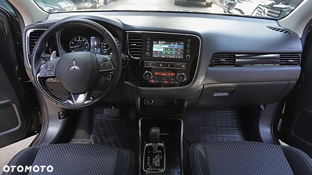 Mitsubishi Outlander 2.0 Intense Comfort 4WD CVT - 15