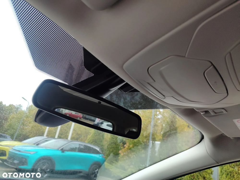Ford Kuga 1.5 EcoBoost FWD Titanium ASS - 33