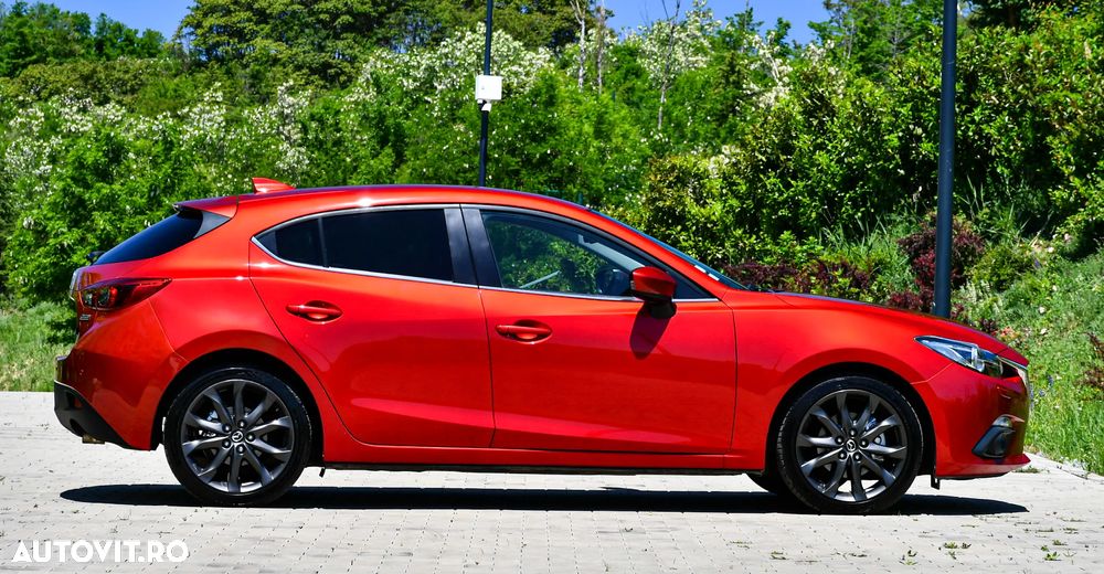 Mazda 3 SKYACTIV-G 120 NAKAMA - 24