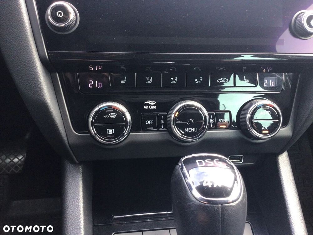 Skoda Octavia 2.0 TSI 4x4 Style DSG - 14