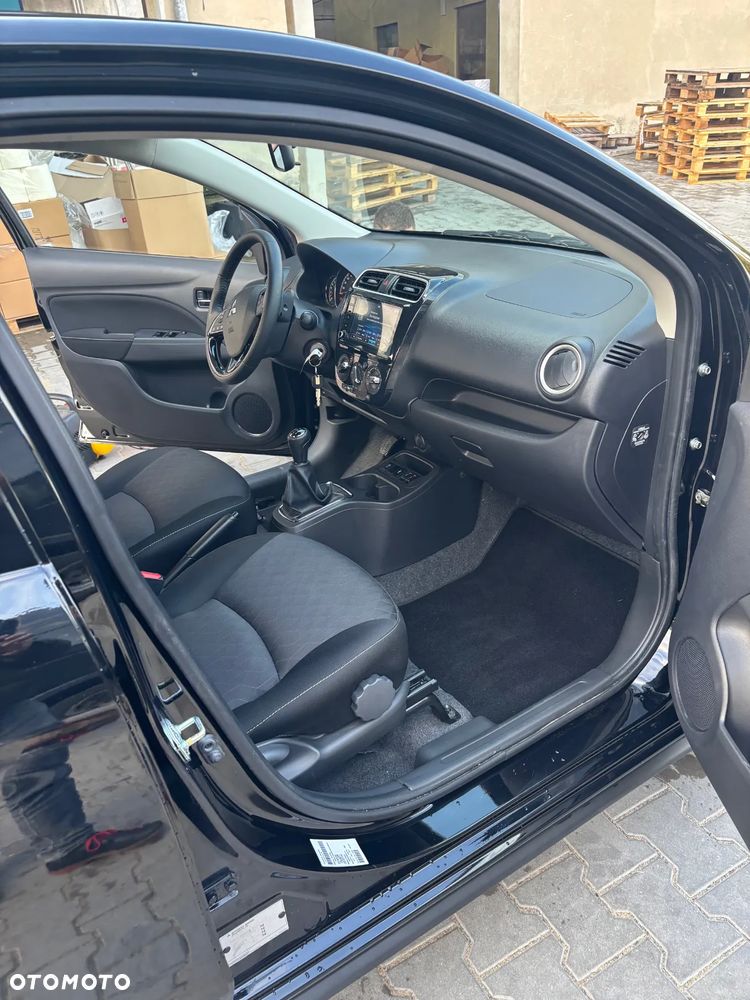 Mitsubishi Space Star 1.2 AS&G Invite - 4