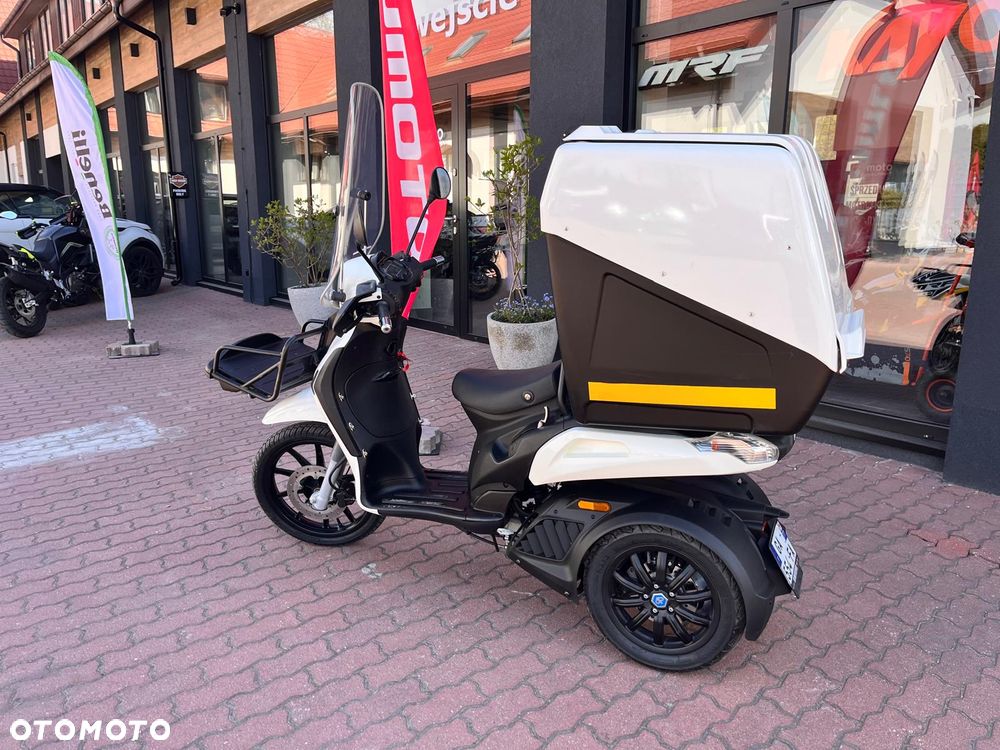 Piaggio Inny - 12