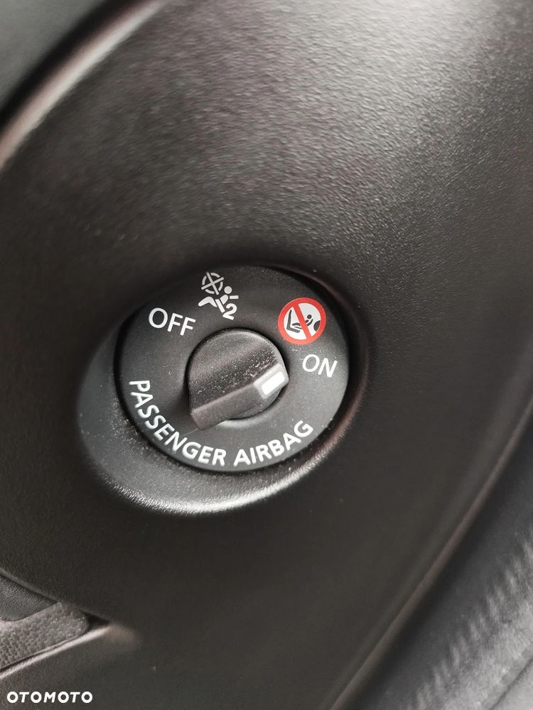 Renault Twingo ENERGY TCe 90 LIMITED - 24