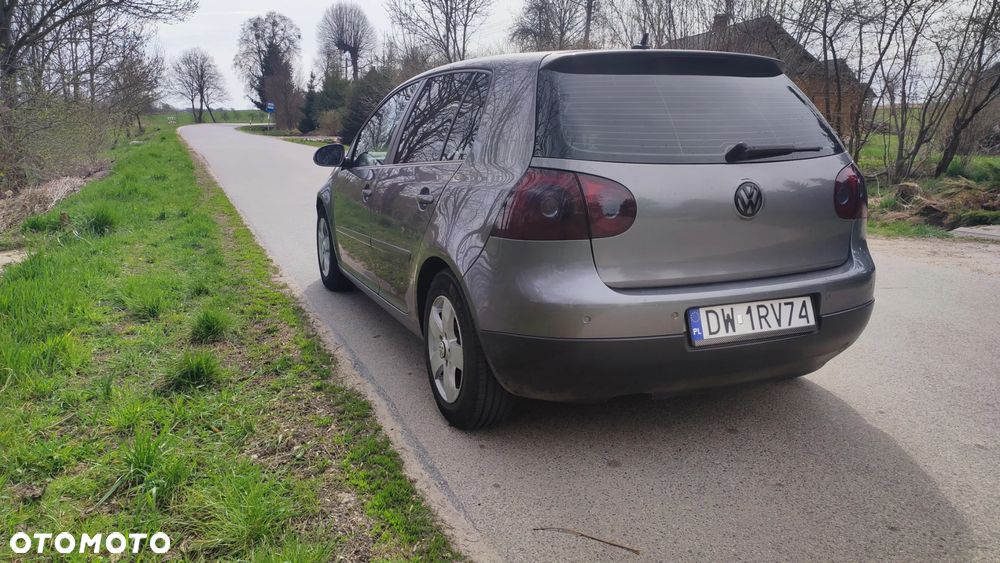 Volkswagen Golf 1.6 Trendline - 3