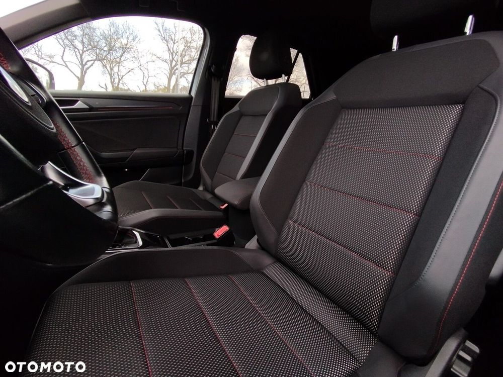 Volkswagen T-Roc 1.5 TSI ACT Premium DSG - 11