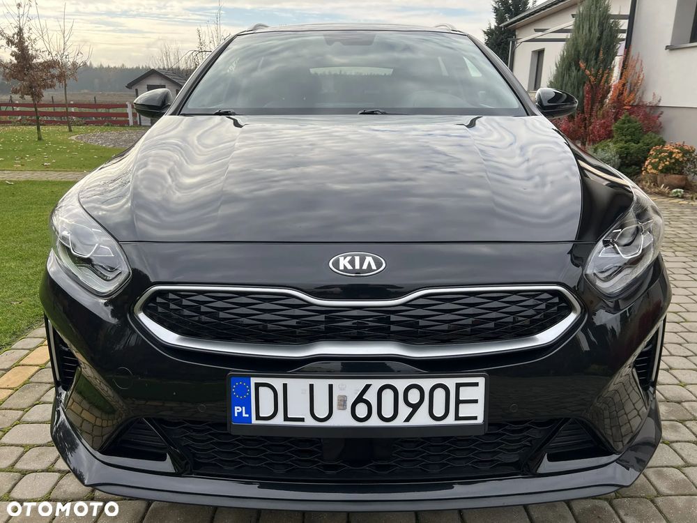 Kia Ceed SW 1.6 GDI DCT OPF Plug-in-Hybrid Platinum - 3