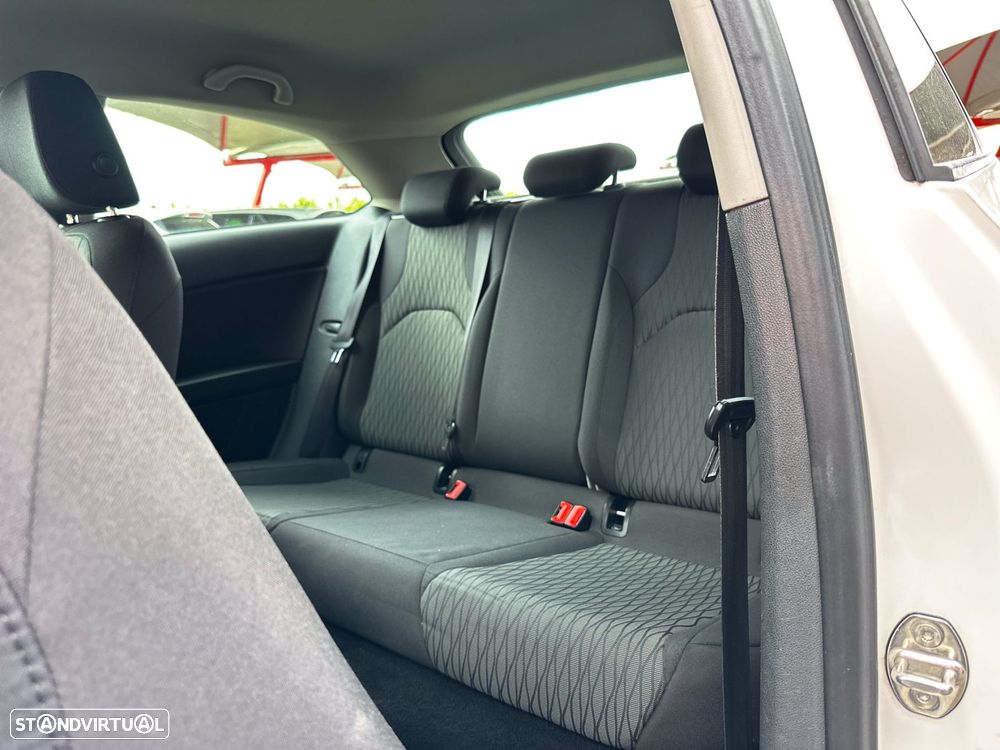 SEAT Leon SC 1.6 TDI Style Ecomotive - 14