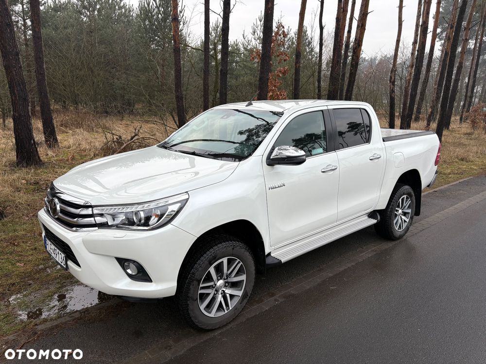Toyota Hilux 2.4 D-4D Double Cab SR5 4x4 - 2