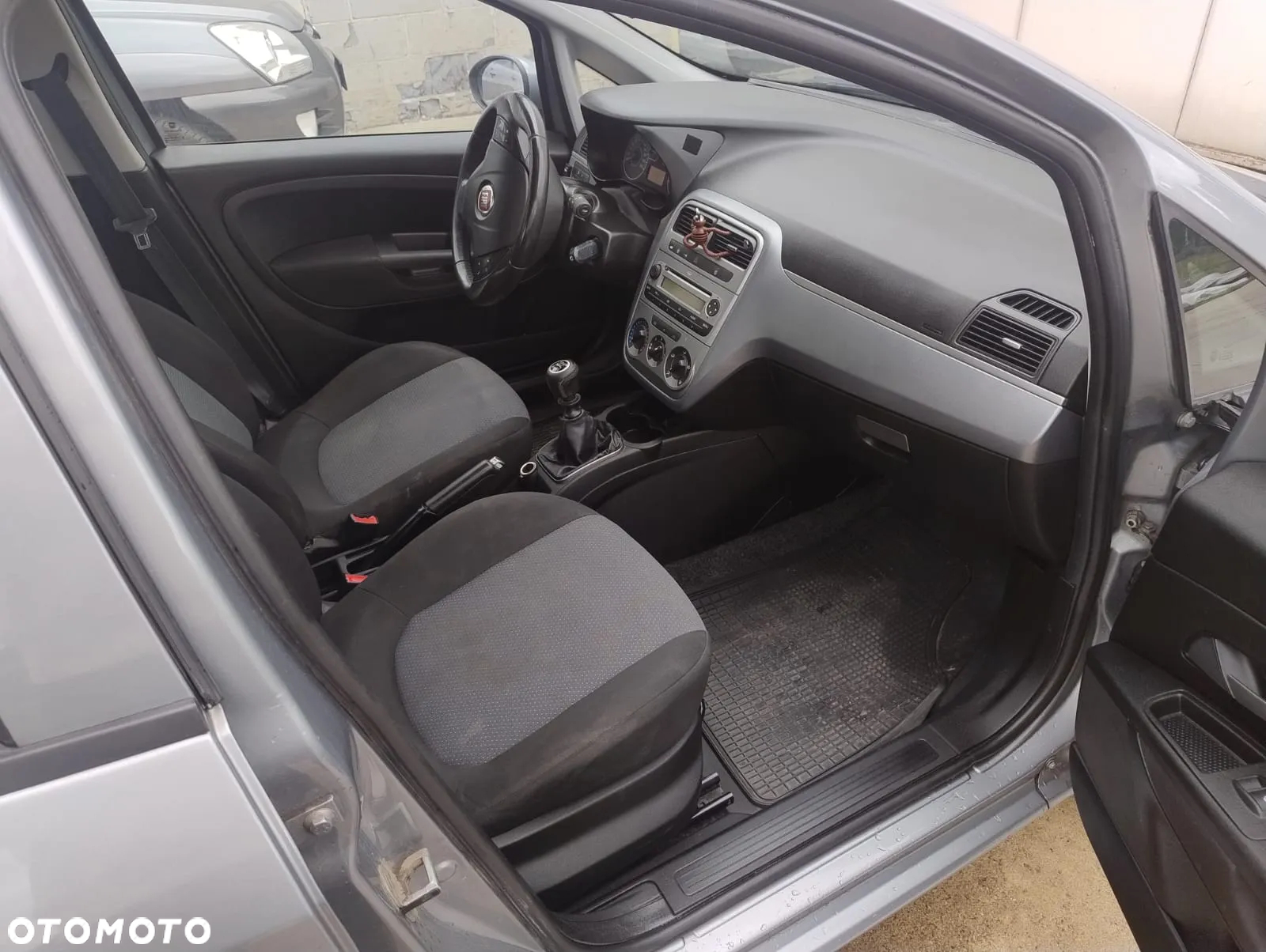 Fiat Grande Punto 1.4 8V 360 - 10