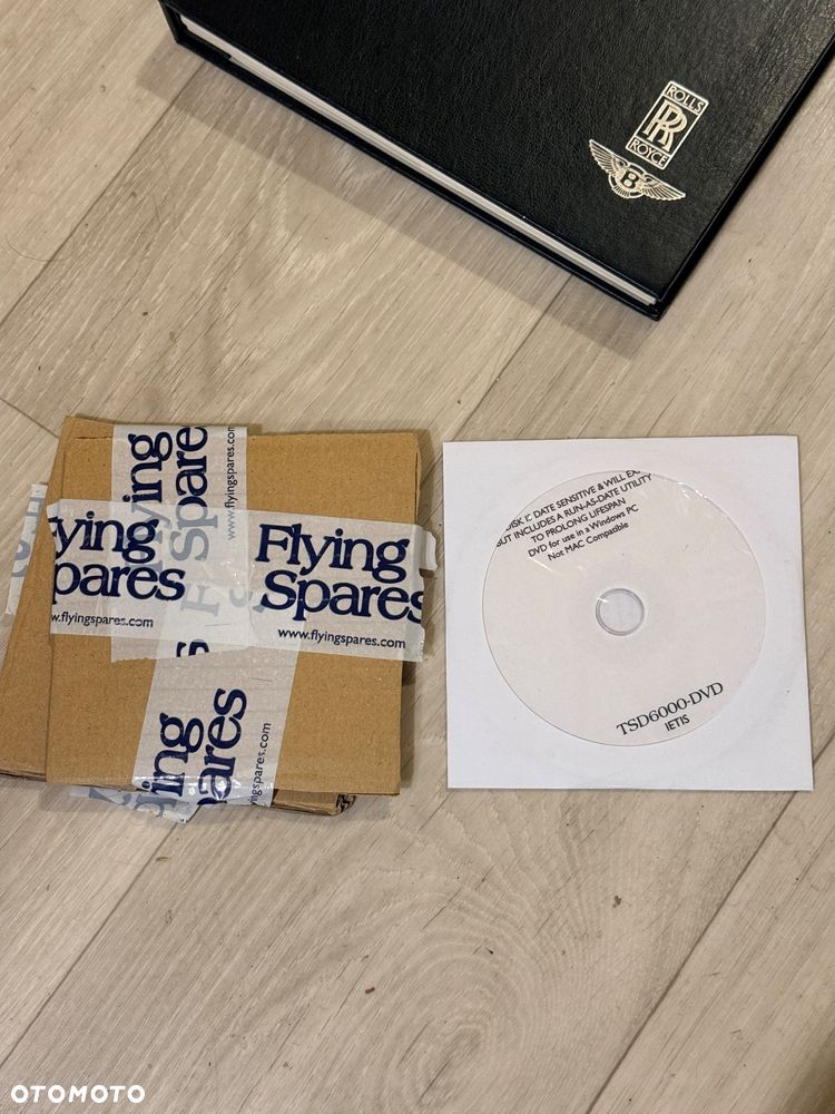 Rolls-Royce Silver Spur - 18