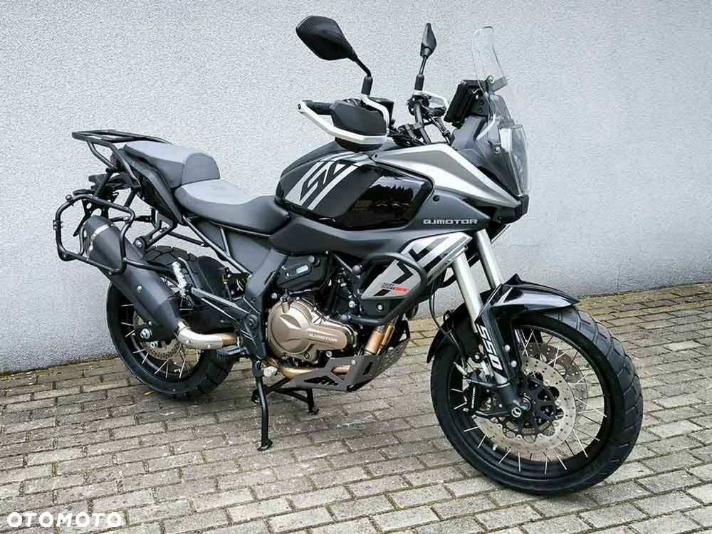 QJMOTOR SRT 600SX - 15
