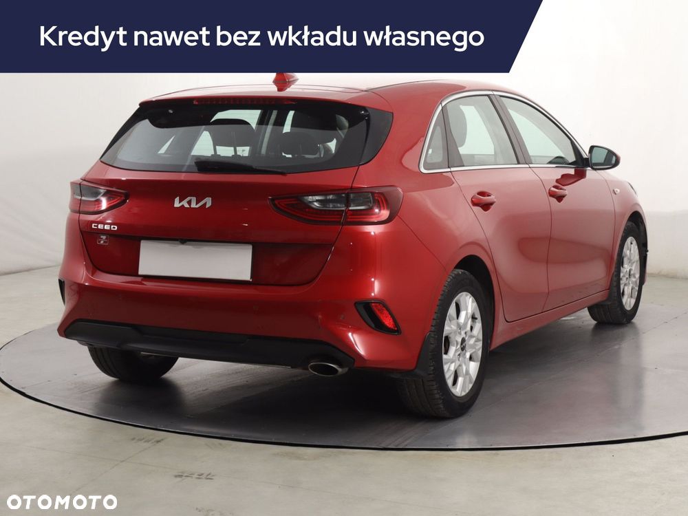 Kia Ceed - 7