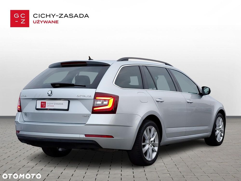 Skoda Octavia 1.8 TSI 4x4 Style DSG - 5