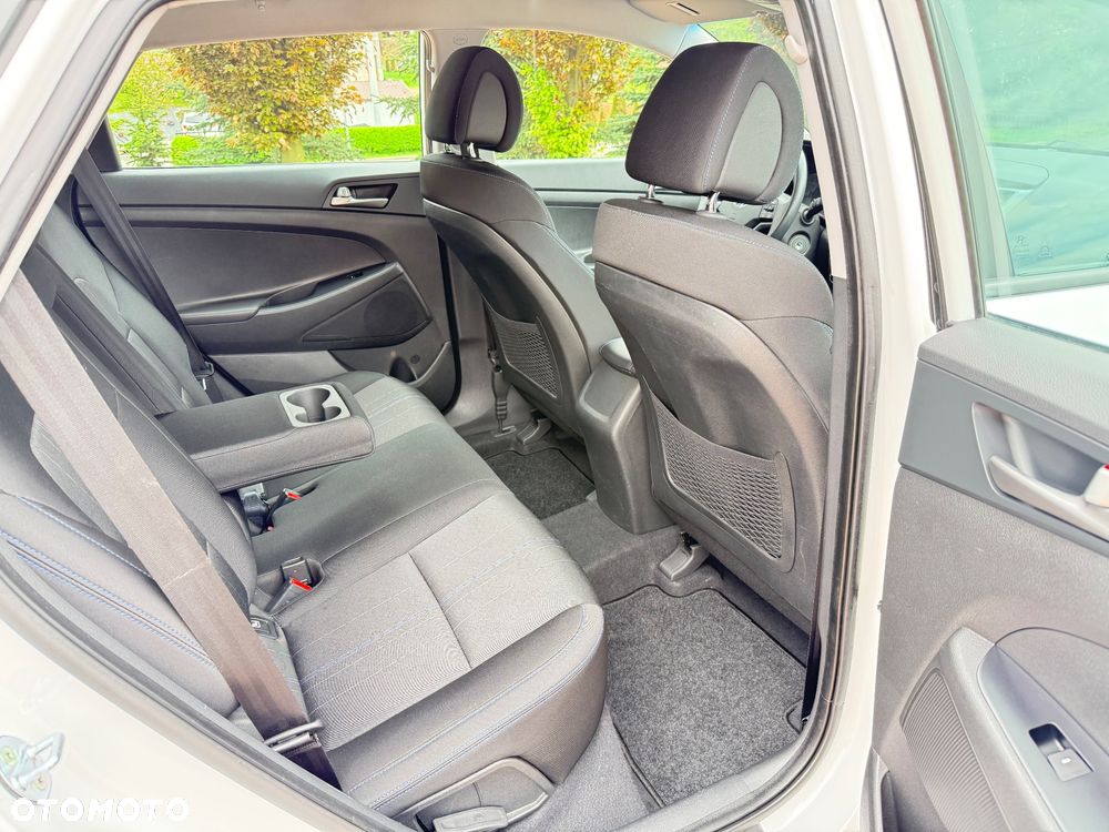 Hyundai Tucson blue 1.6 GDi 2WD Navi - 14