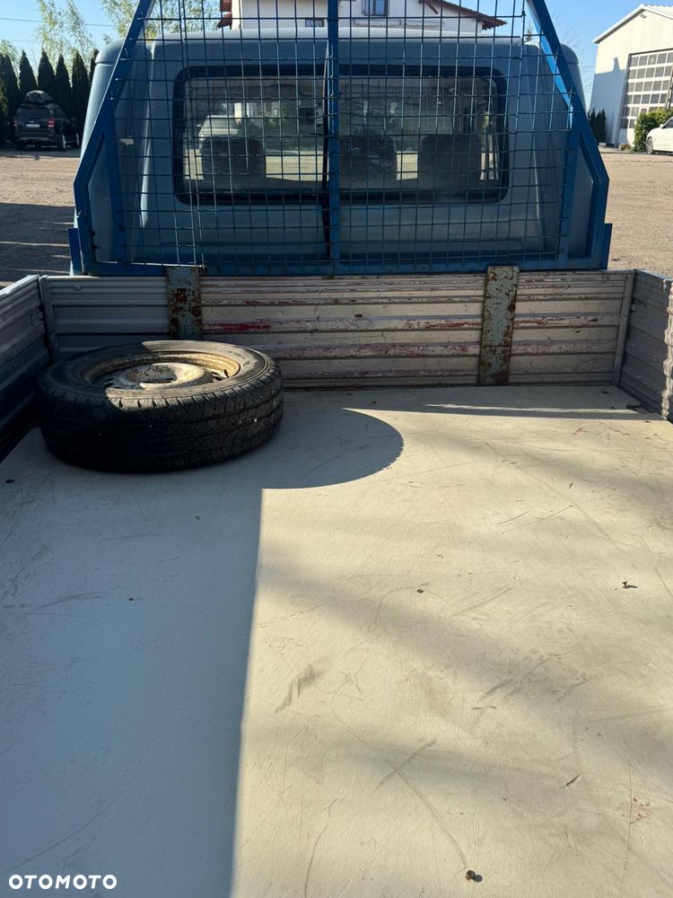 Volkswagen Transporter - 13
