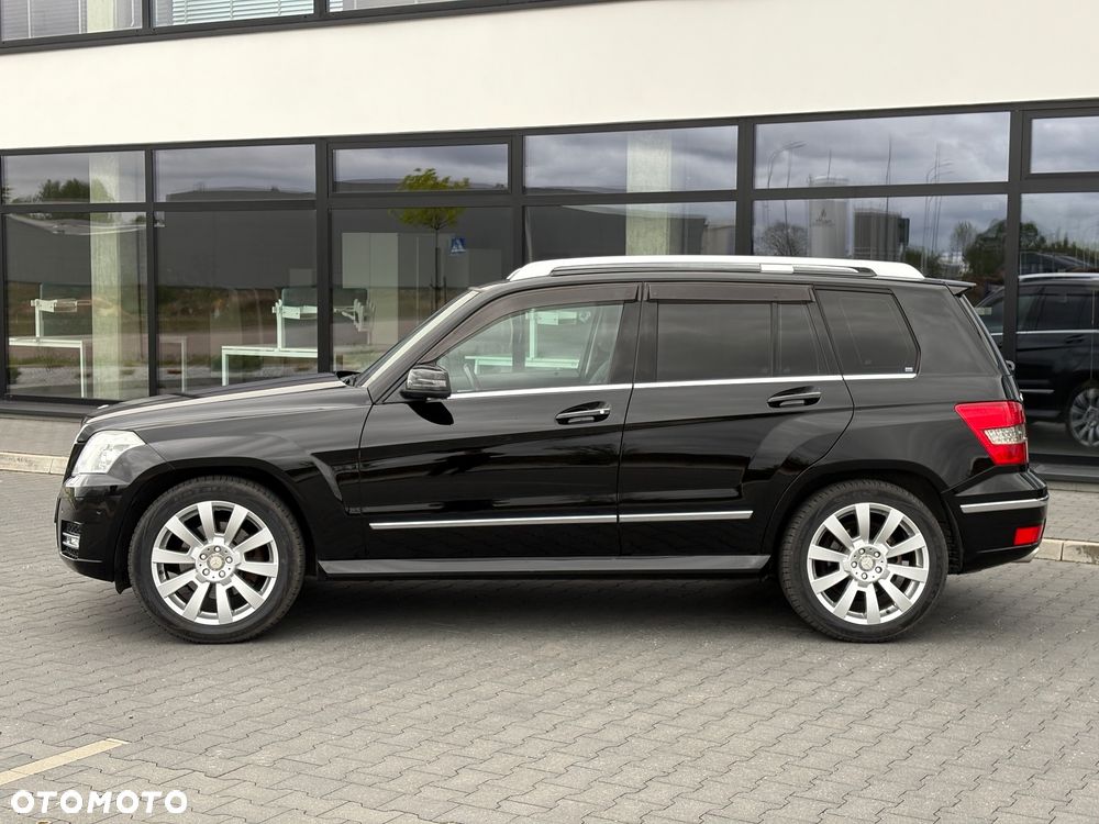 Mercedes-Benz GLK 300 4Matic 7G-TRONIC SPORT EDITION - 3