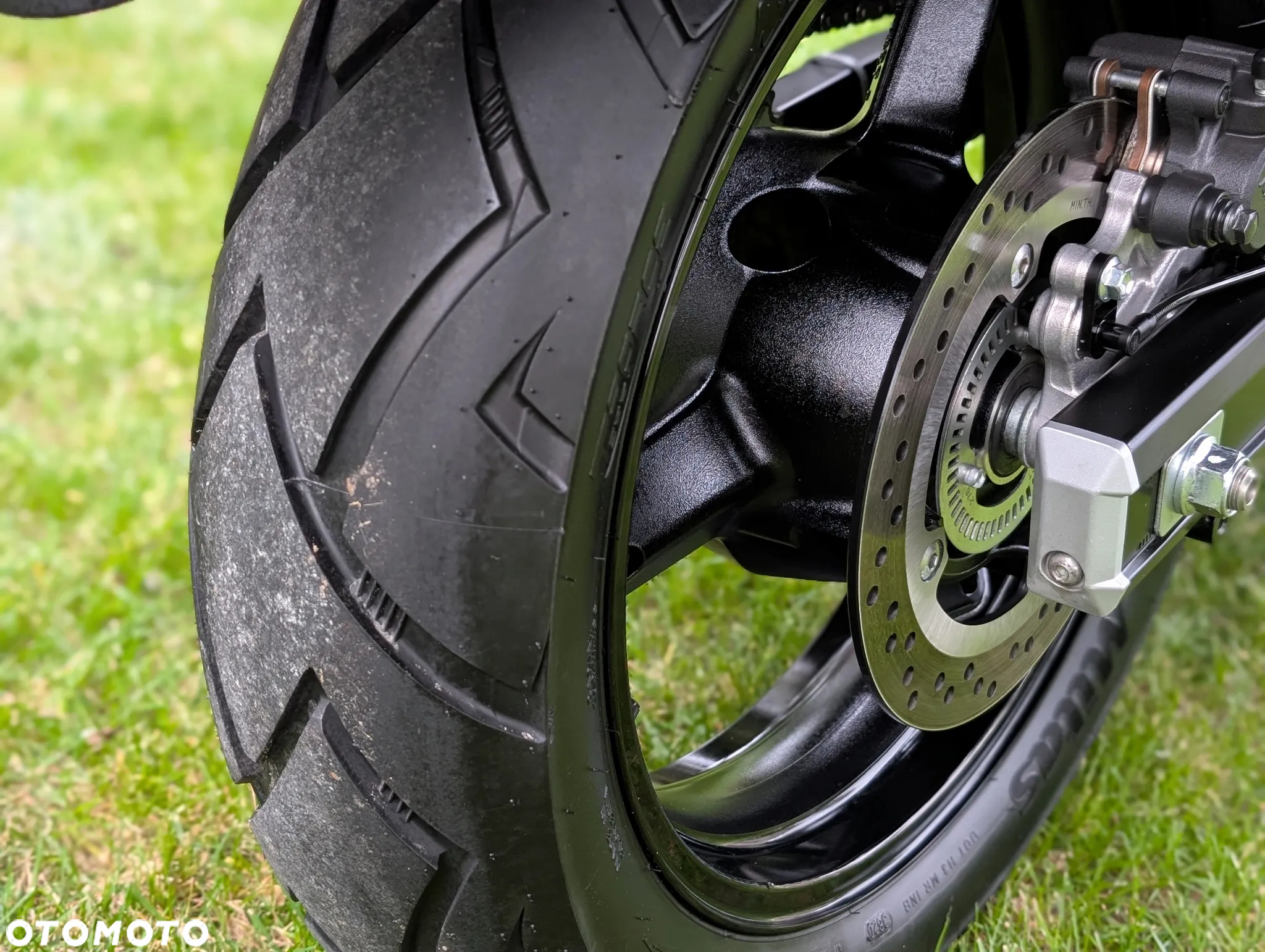 Suzuki V-STROM - 37