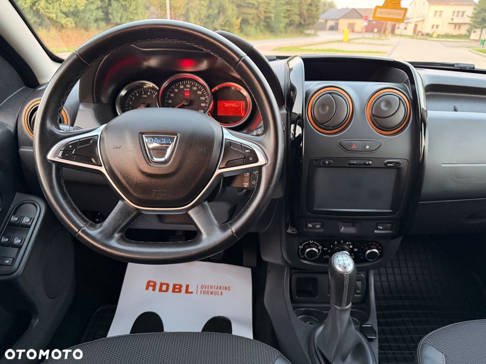 Dacia Duster SCe 115 4x2 Prestige - 17