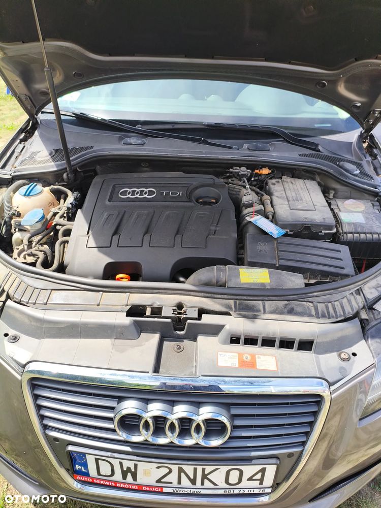 Audi A3 Sportback 1.6 TDI Attraction - 14
