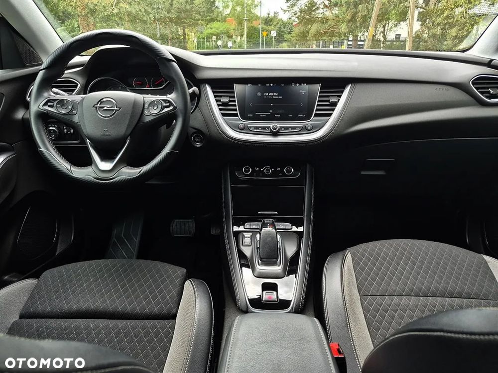 Opel Grandland X 1.6 T PHEV 4x4 Ultimate - 10
