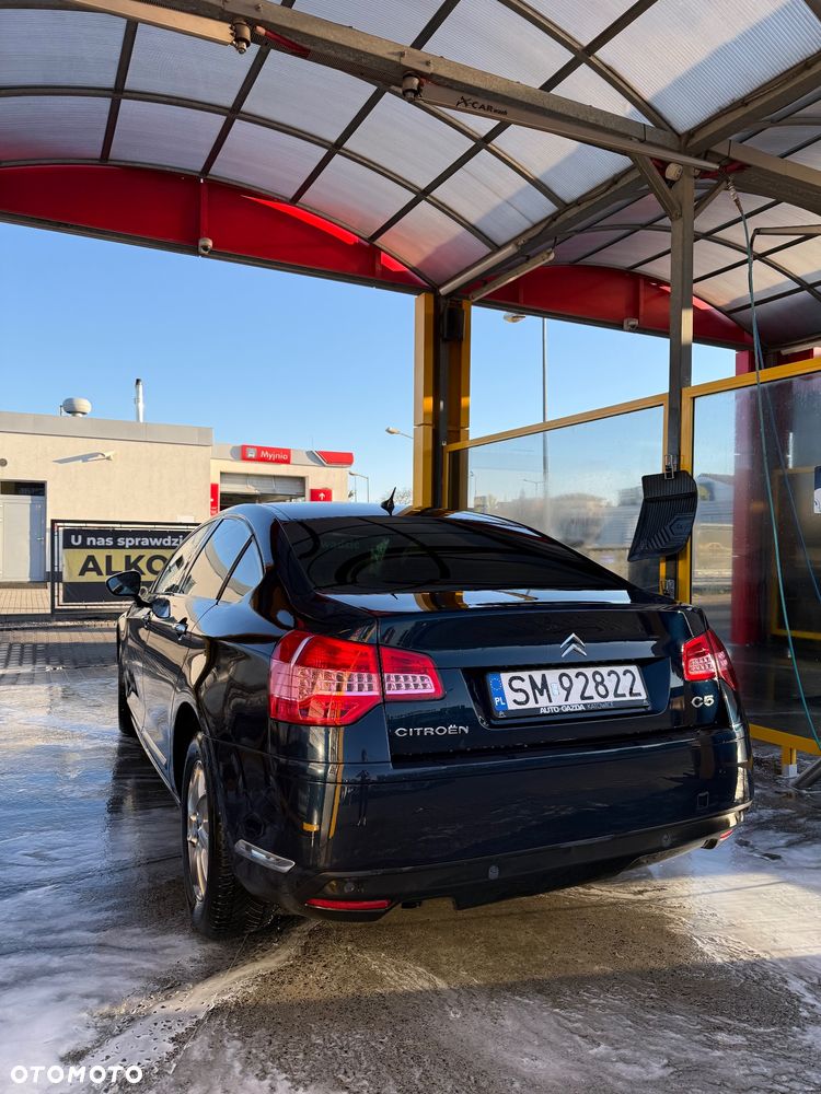 Citroën C5 2.0 16V Confort - 2