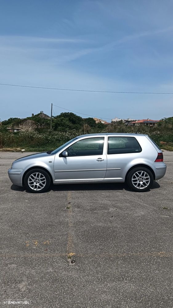 VW Golf 1.9 TDi Highline - 5