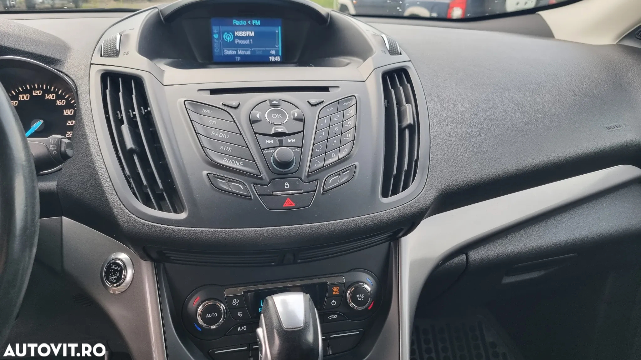 Ford Kuga 2.0 TDCi 4WD Powershift Titanium - 20