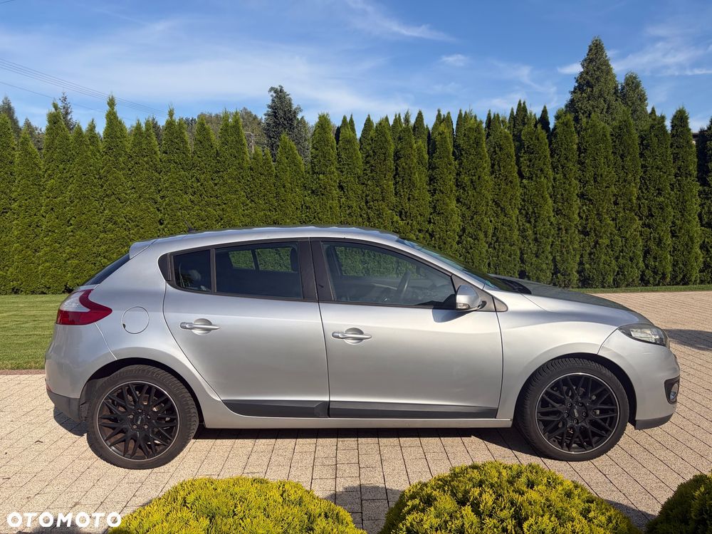 Renault Megane 1.6 16V Expression Euro5 - 9
