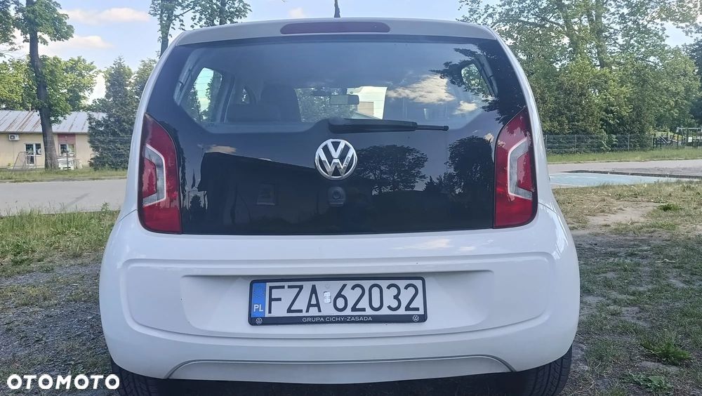 Volkswagen up! - 3