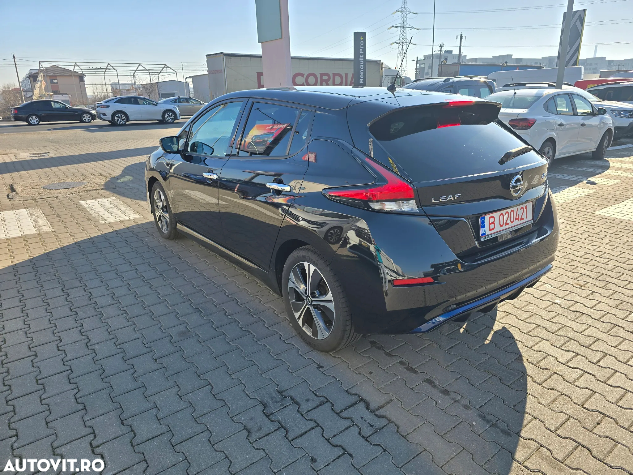 Nissan LEAF N-Connecta - 4