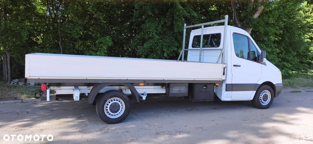 Mercedes-Benz Sprinter - 37