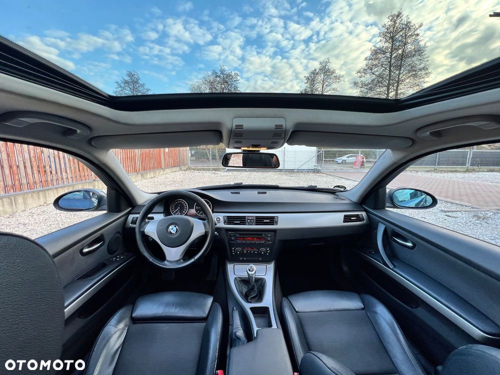 BMW Seria 3 320d - 13
