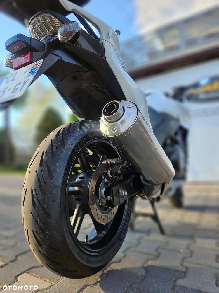 Honda CBF - 16